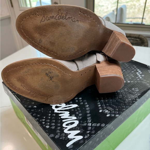 Sam Edelman bootie - Picture 2 of 4